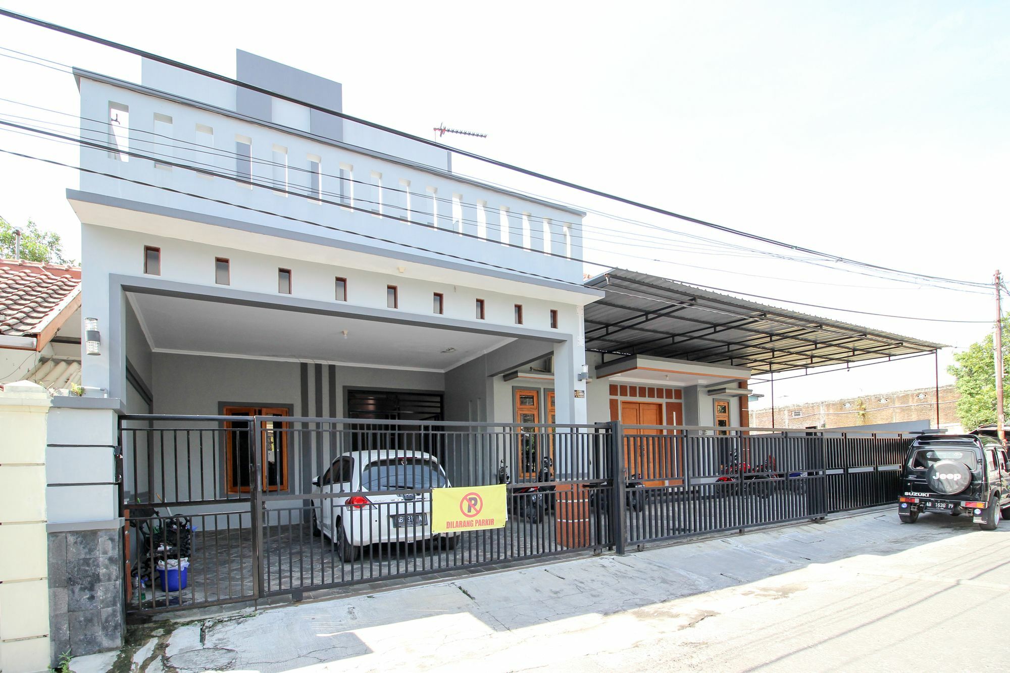 Reddoorz Plus Near Stie Ykpn 2 Maguwo Exterior foto